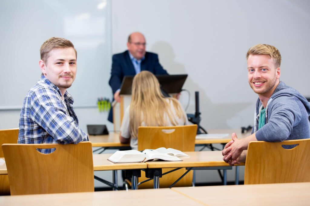 alle Seminare BibelStudienKolleg